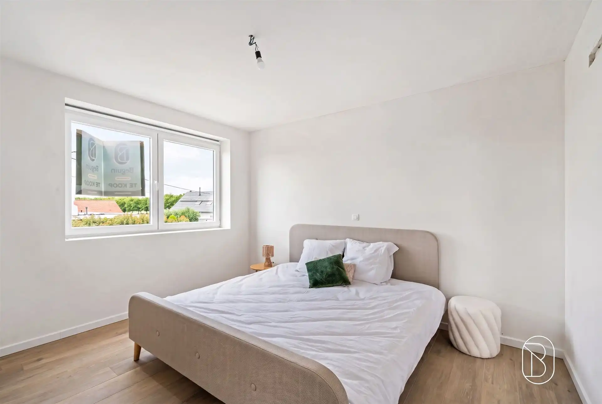 Landelijk gelegen nieuwbouwwoning in Sint-Eloois-Vijve foto 6