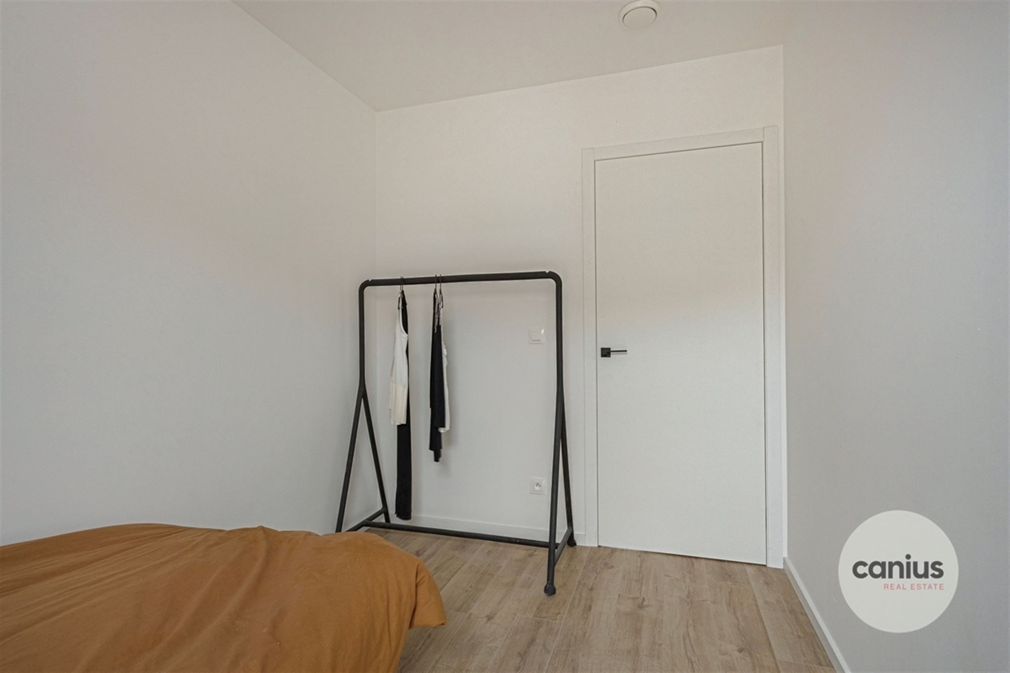 RUIM APPARTEMENT OP EEN GUNSTIGE LOCATIE  foto 10
