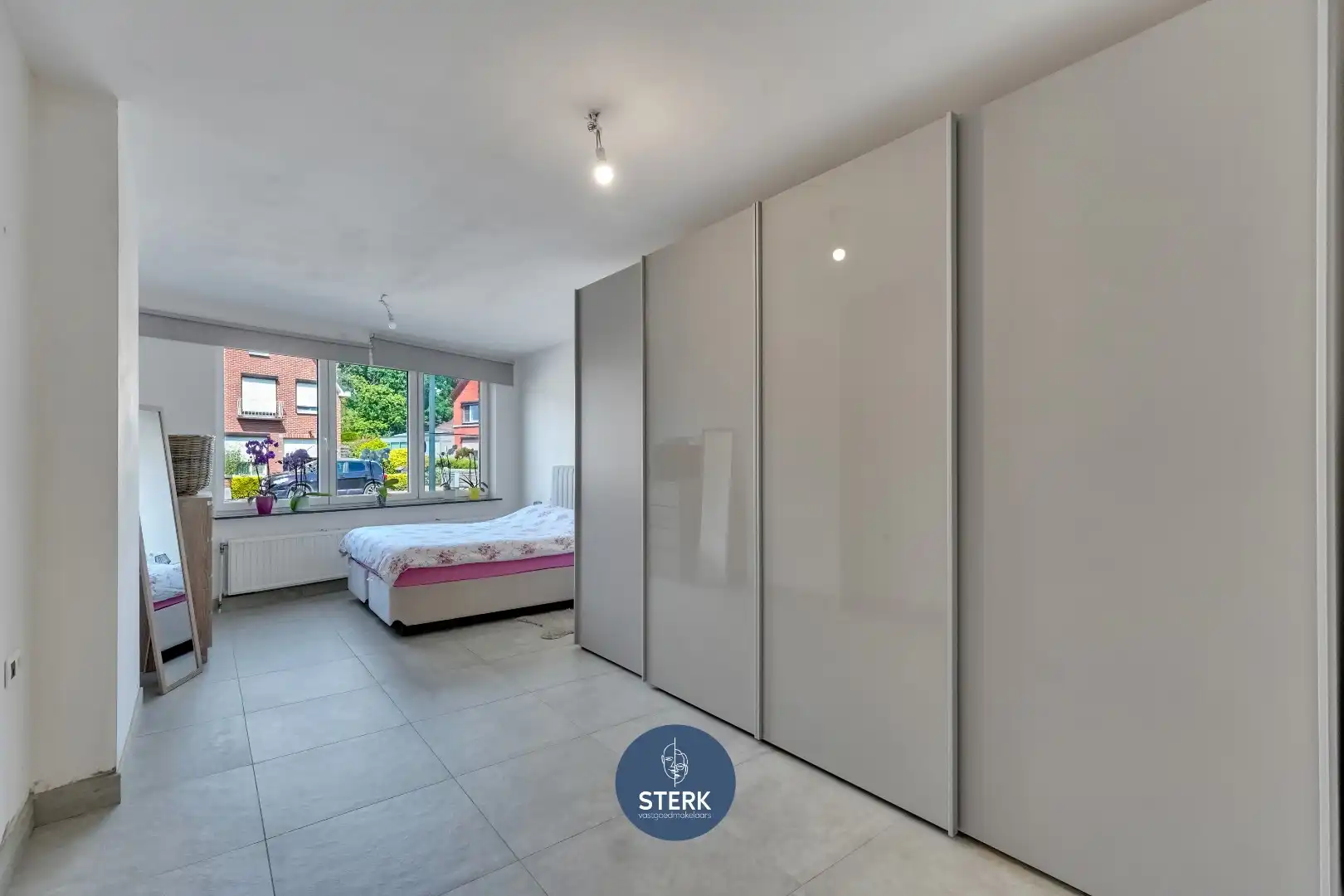 GERENOVEERD APPARTEMENT MET TUIN TE MAASMECHELEN !  foto 10