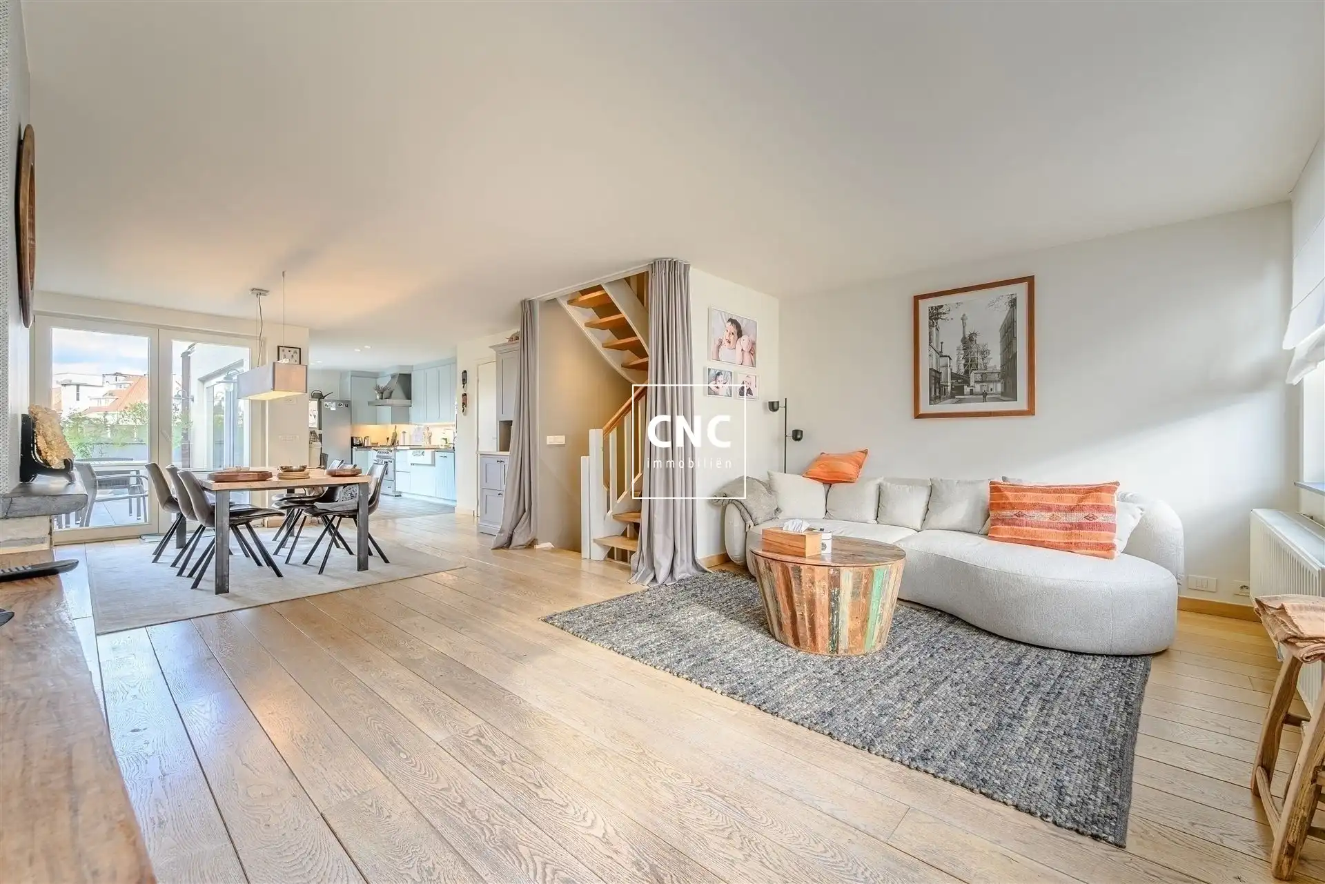 Instapklare bel-étagewoning op rustige ligging te Duinbergen foto 2