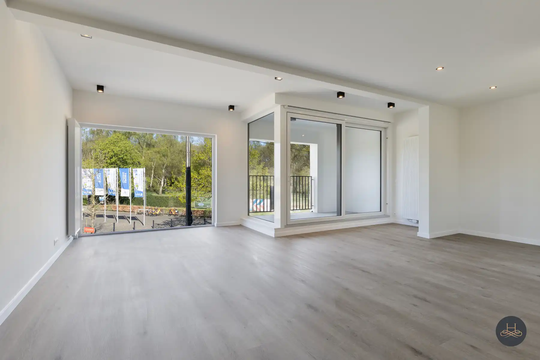 Lichtrijk, ruim appartement tegenover Bloso-domein foto {{pictureIndex}}