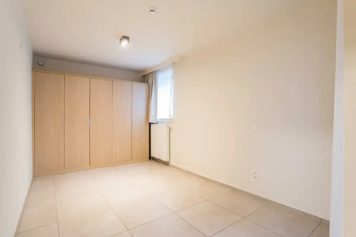 Serviceflat te koop in Kortrijk! foto 10