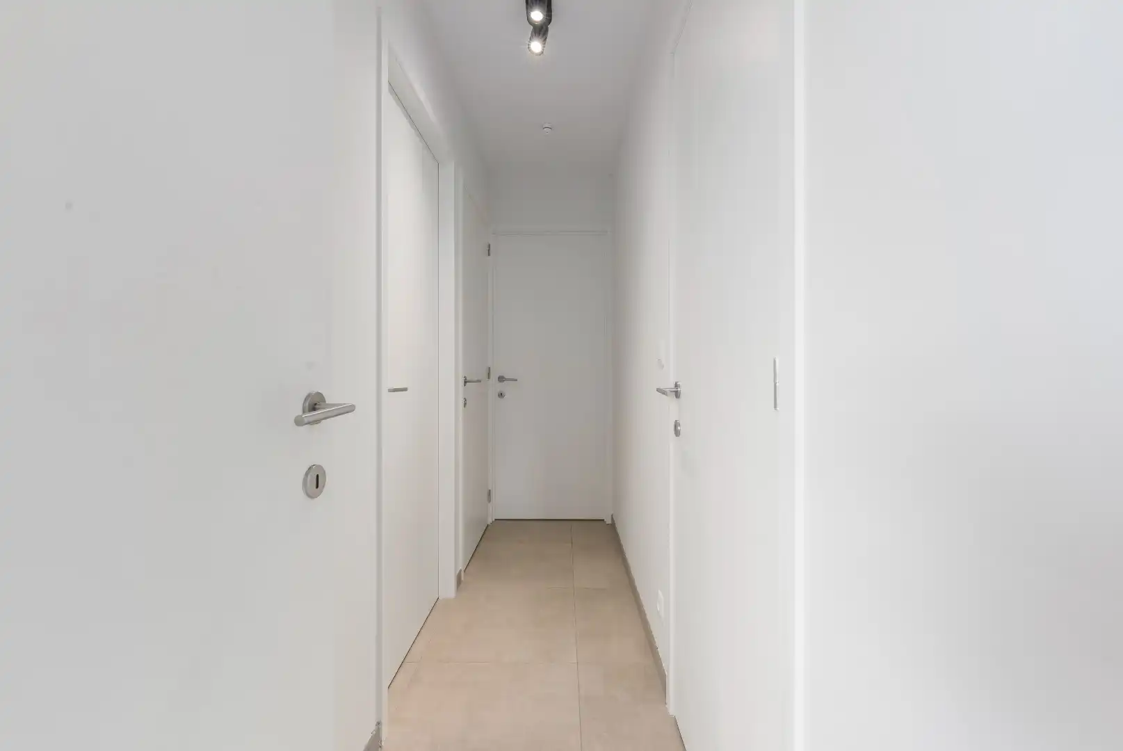 Recent topappartement (2023) met 2 slaapkamers én garage te Diksmuide foto 15