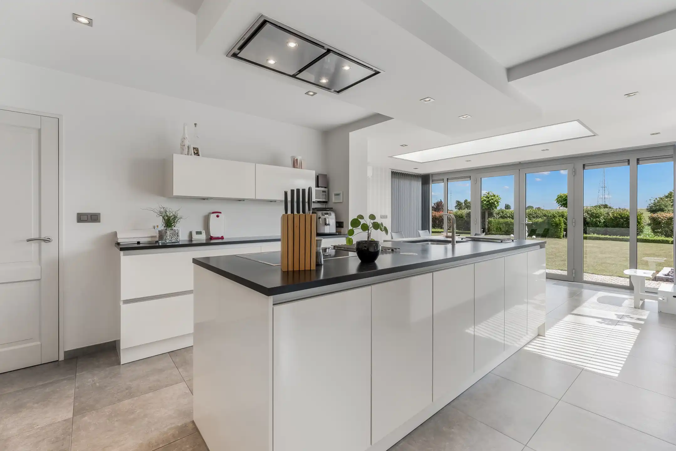 Vrijstaande villa op 28a22ca in Val-Meer foto 3