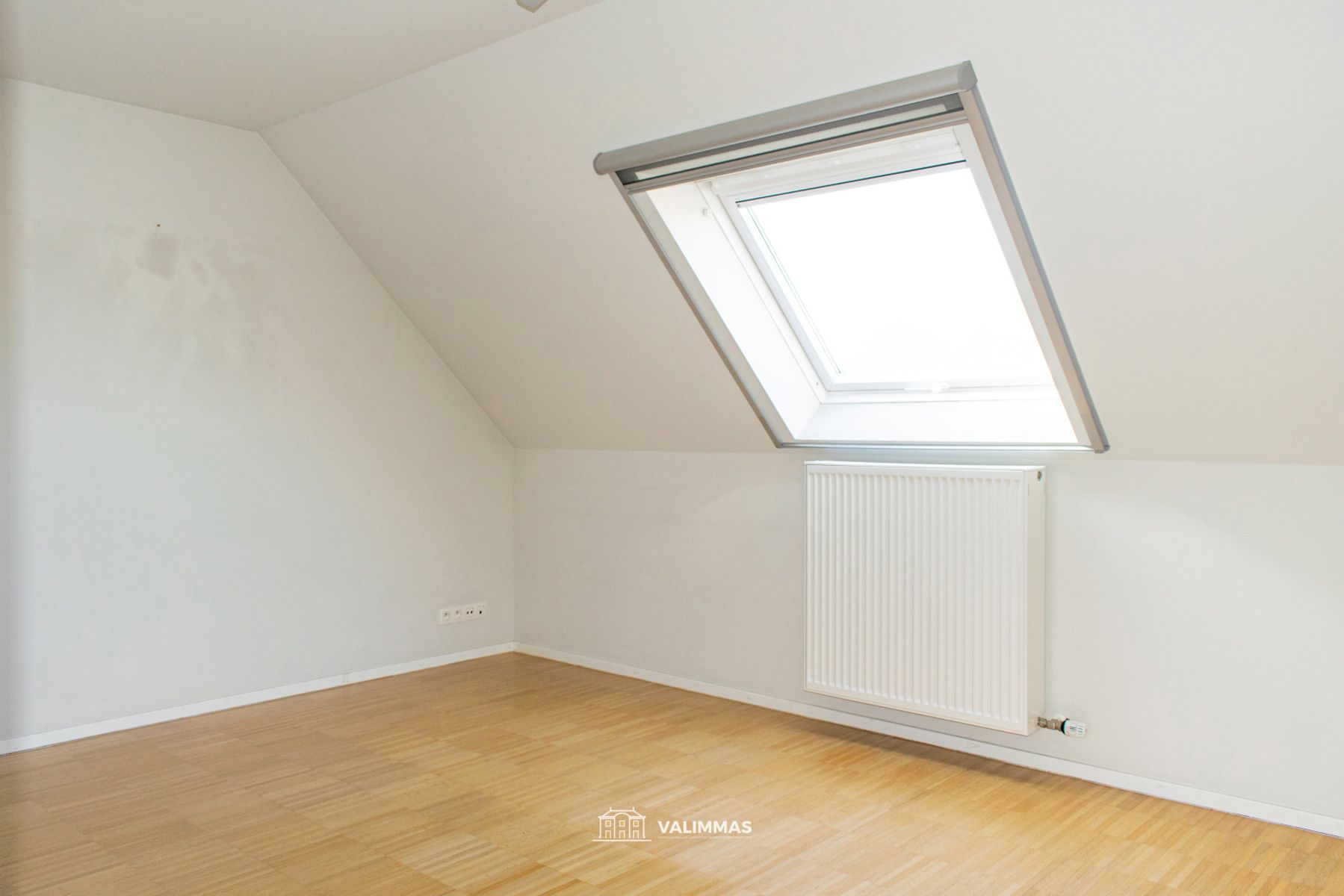 Zeer ruim duplex-appartement met terras, garage, parking... foto 16