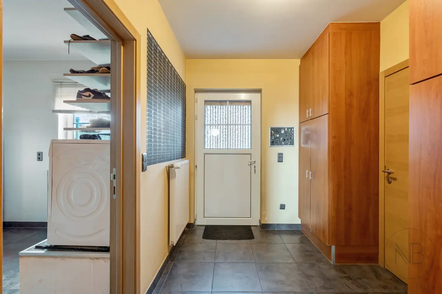 Ruime zuiderse gezinswoning  met 3 slaapkamers foto 15