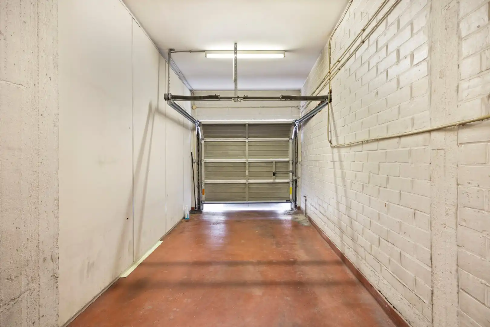 Verzorgd appartement met lift, 2 slaapkamers, garage en kelder foto 20