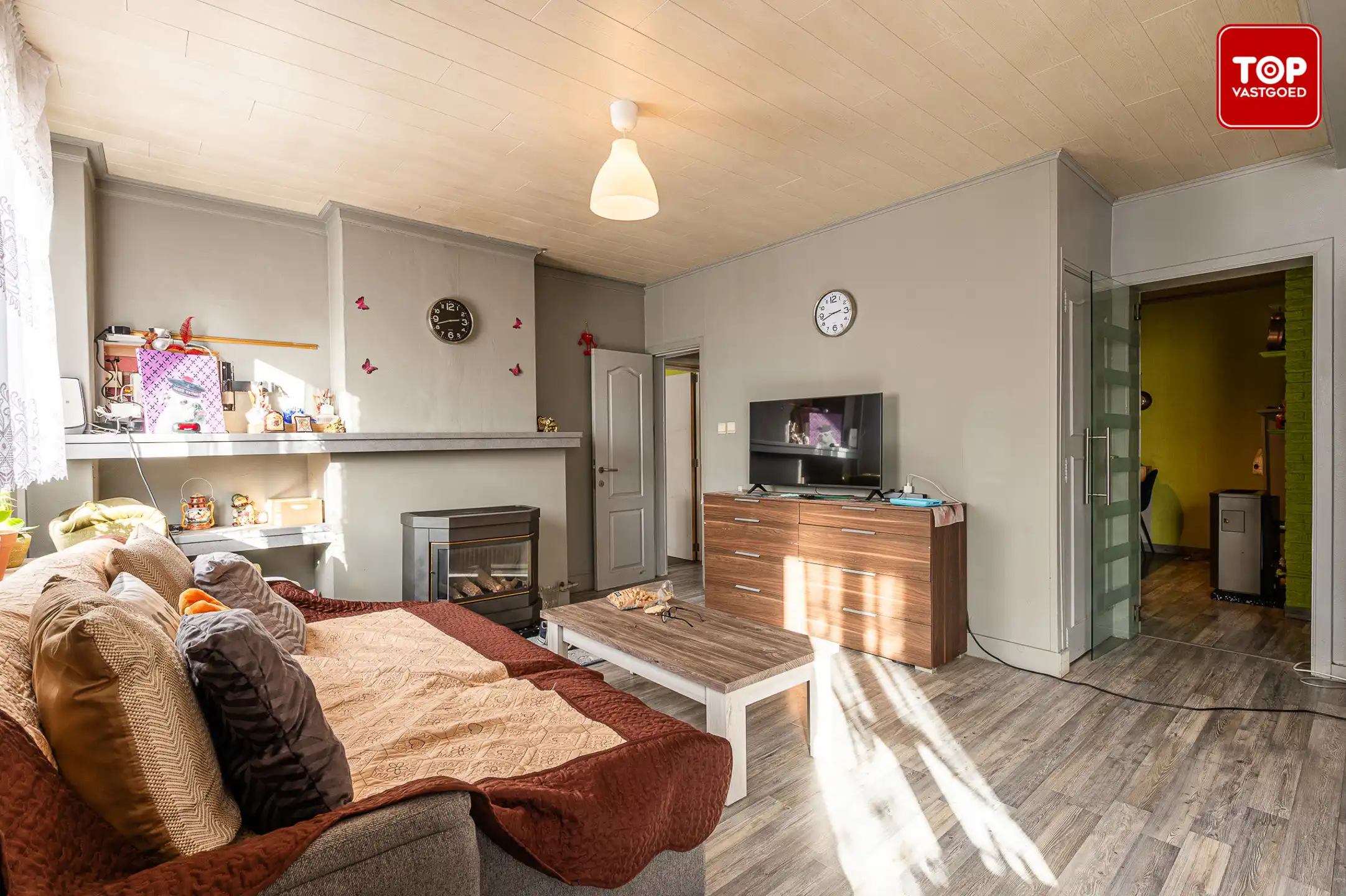 Landelijk gelegen woning met veel potentieel foto 7