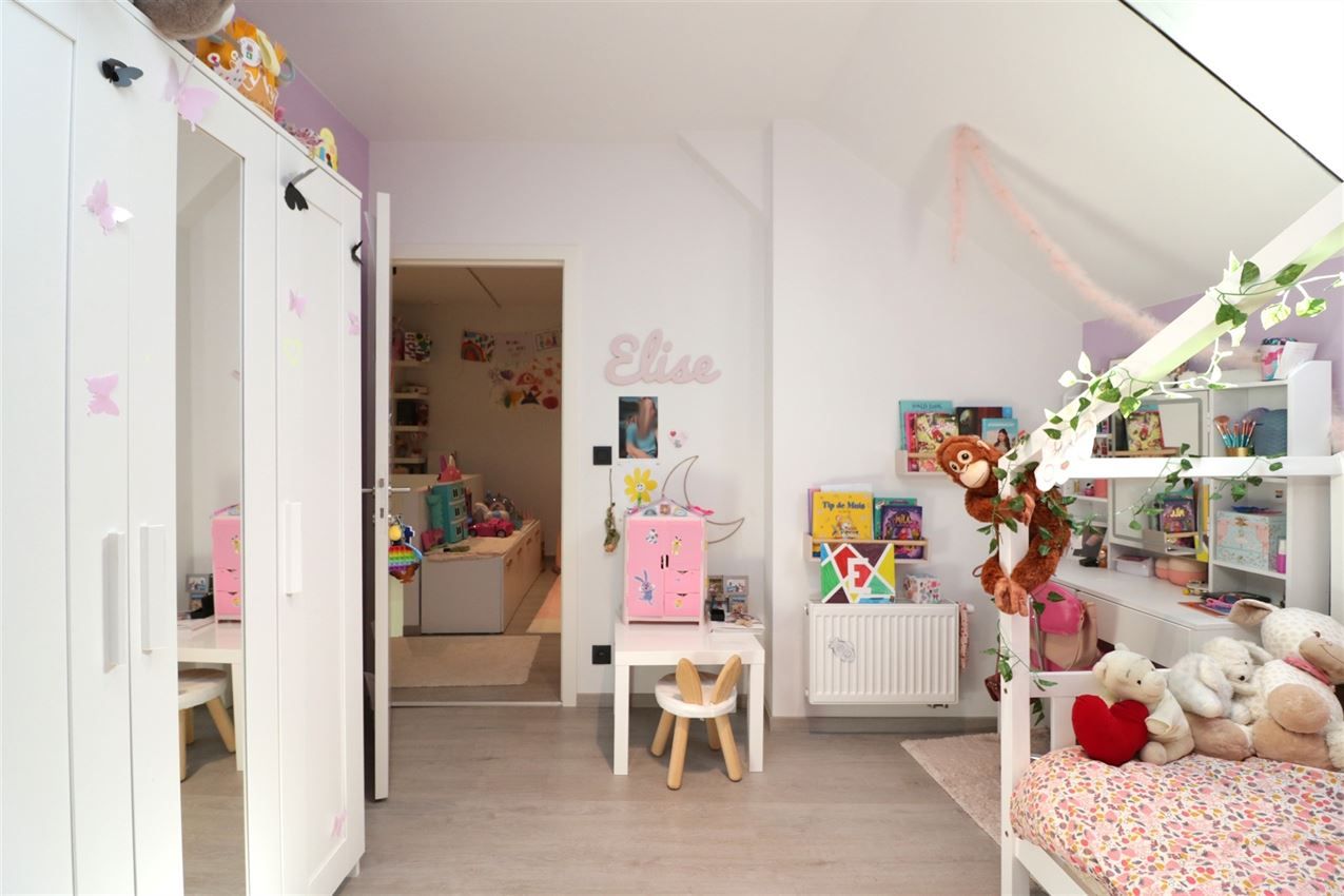 Gerenoveerde woning met tuin op rustige locatie foto 29
