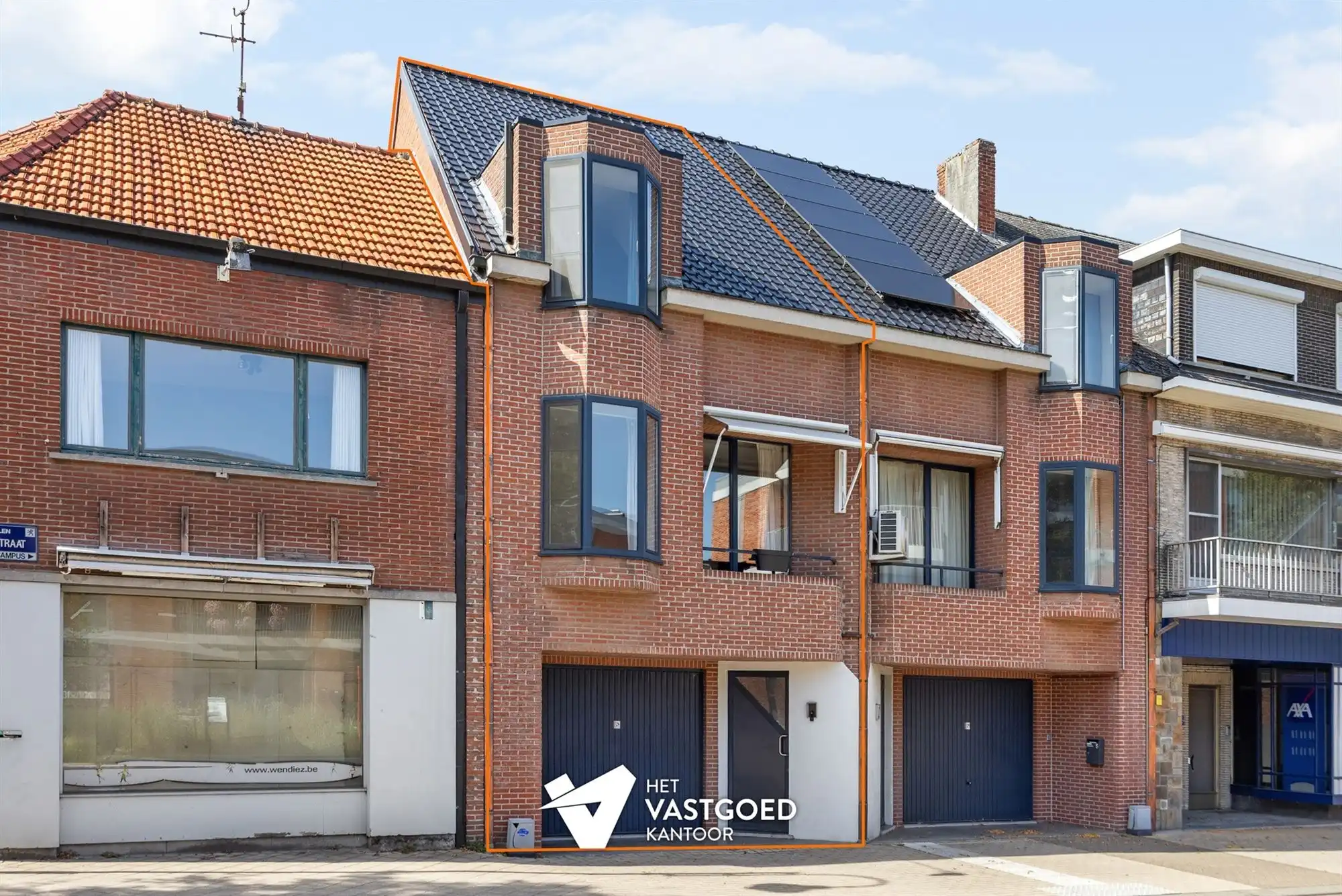 Hoofdfoto van de publicatie: CENTRAAL GELEGEN, INSTAPKLARE BEL-ÉTAGEWONING