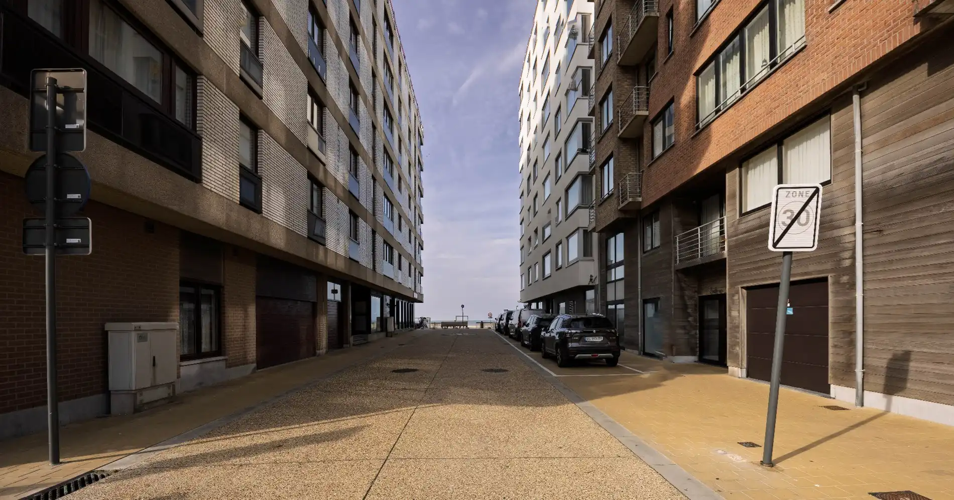 Uitzonderlijk hoekappartement met zijdelings zeezicht  foto 18