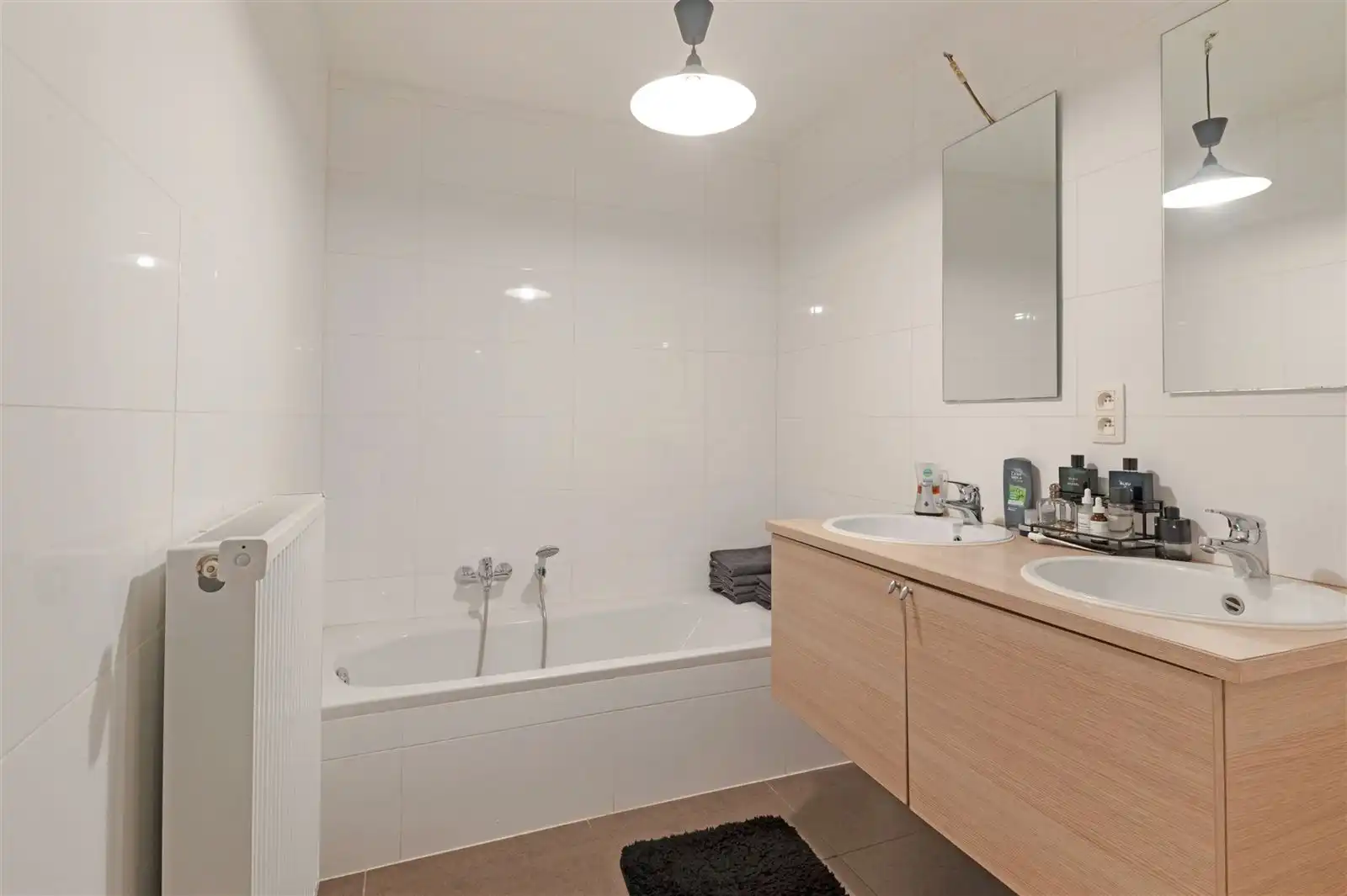 Gelijkvloers appartement met 2 slaapkamers in Zwijnaarde foto 8