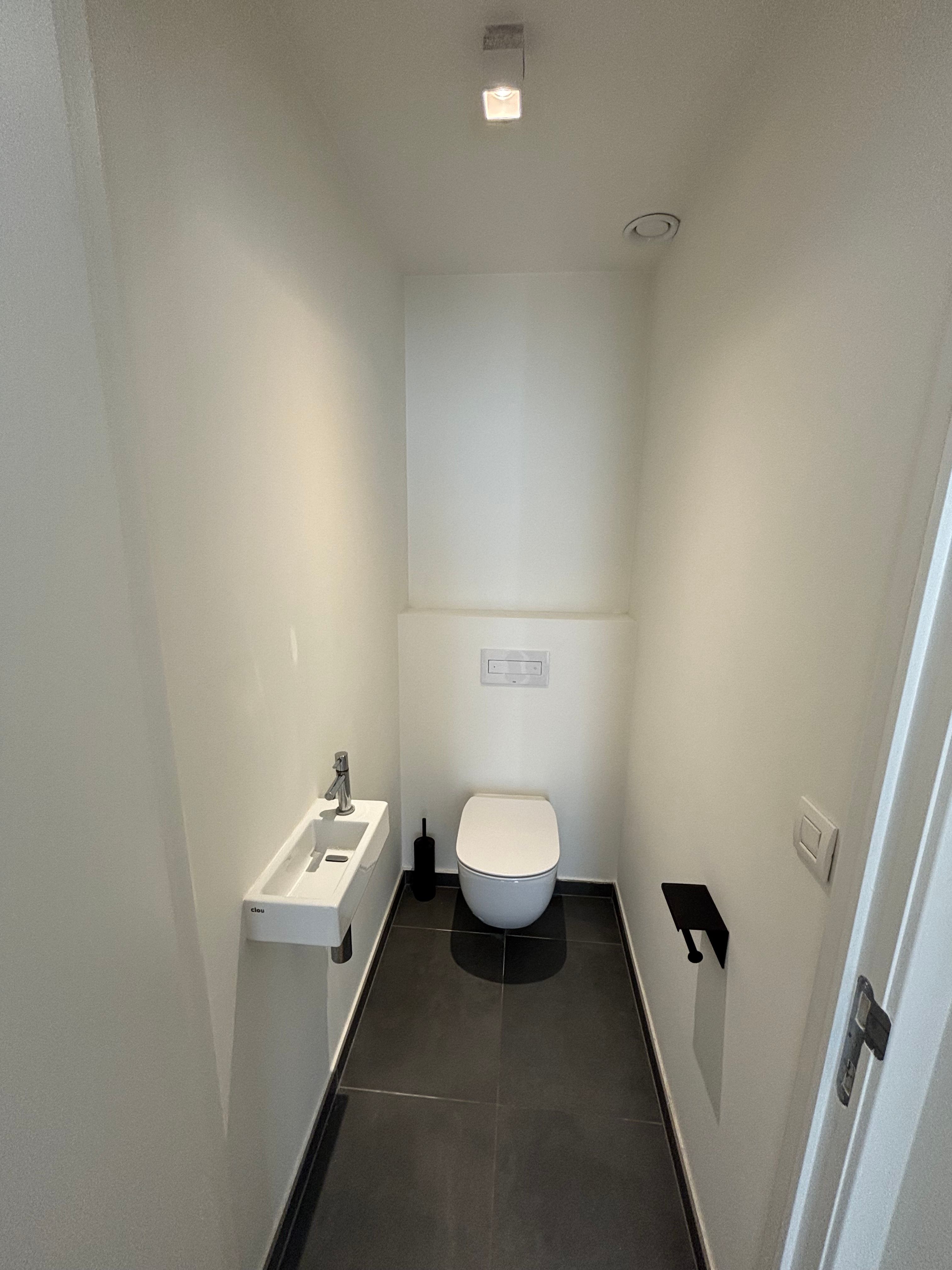 Lichtrijke, moderne en energiezuinige penthouse te koop in Roeselare foto 11