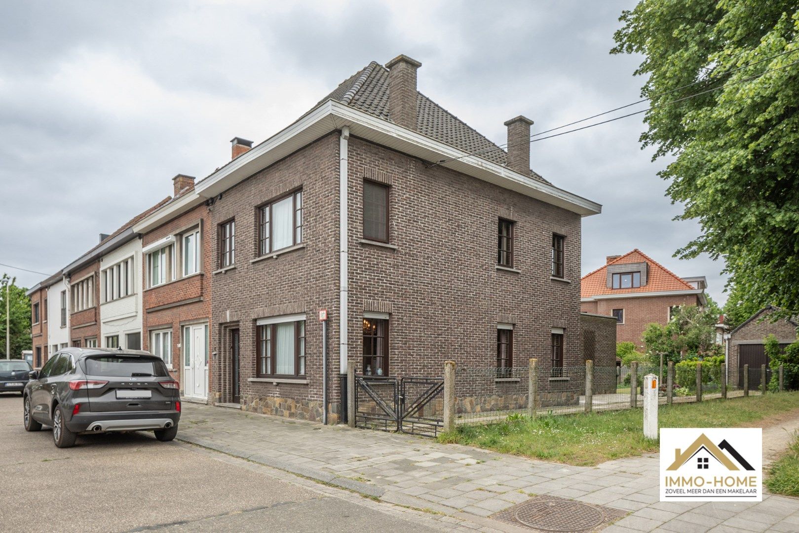 Rustig gelegen gezinswoning te Mariakerke foto 2