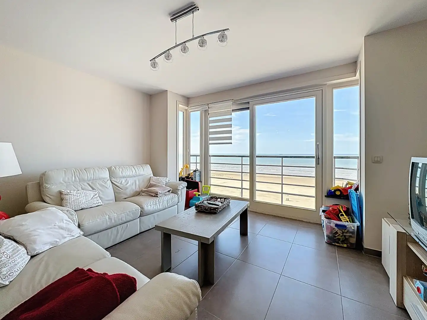 Appartement met 2 slaapkamers op de Zeedijk van De Panne foto 2
