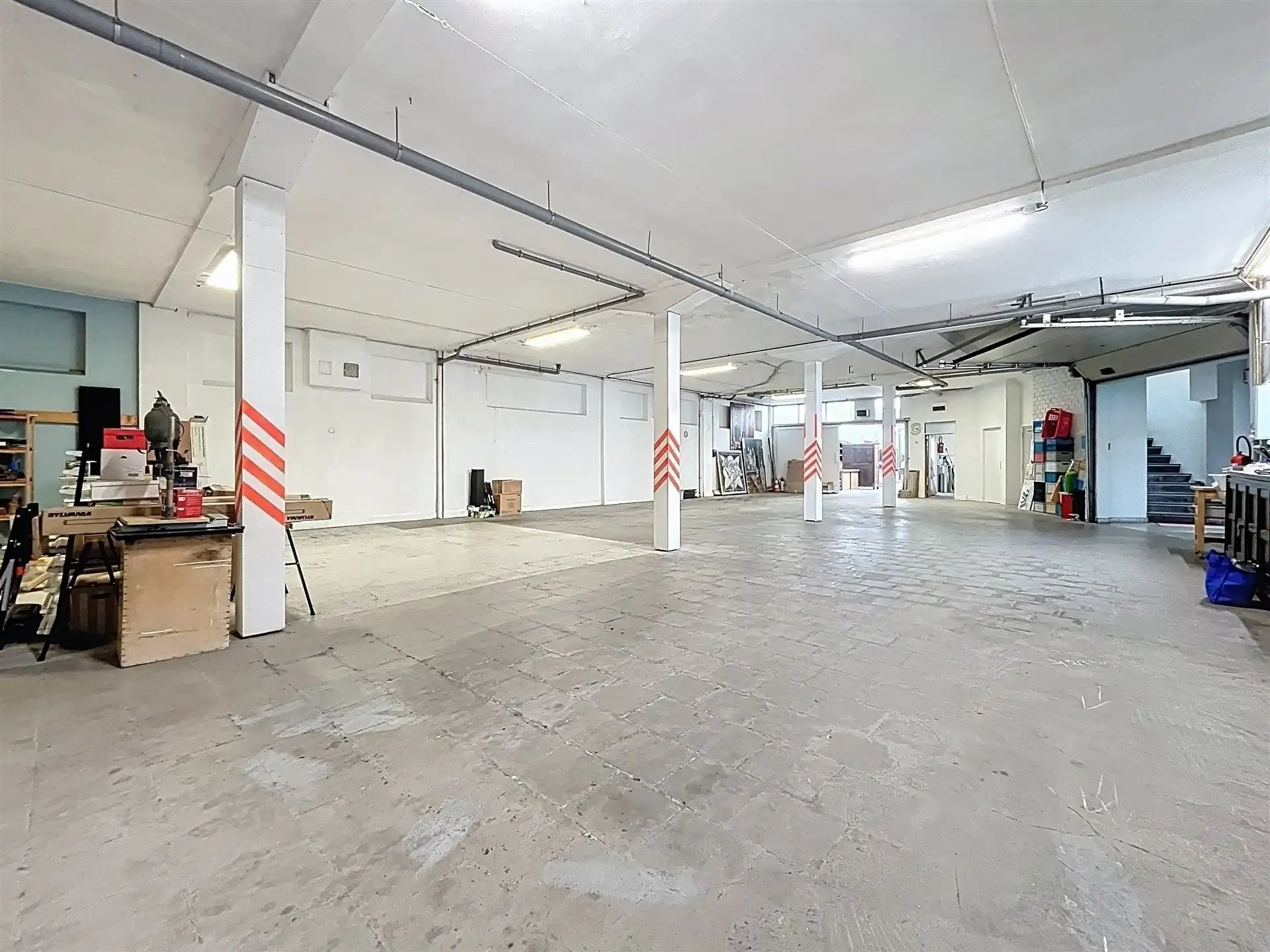 Exclusieve loft met uitzonderlijk ruim magazijn op toplocatie in Sint-Niklaas! foto 29