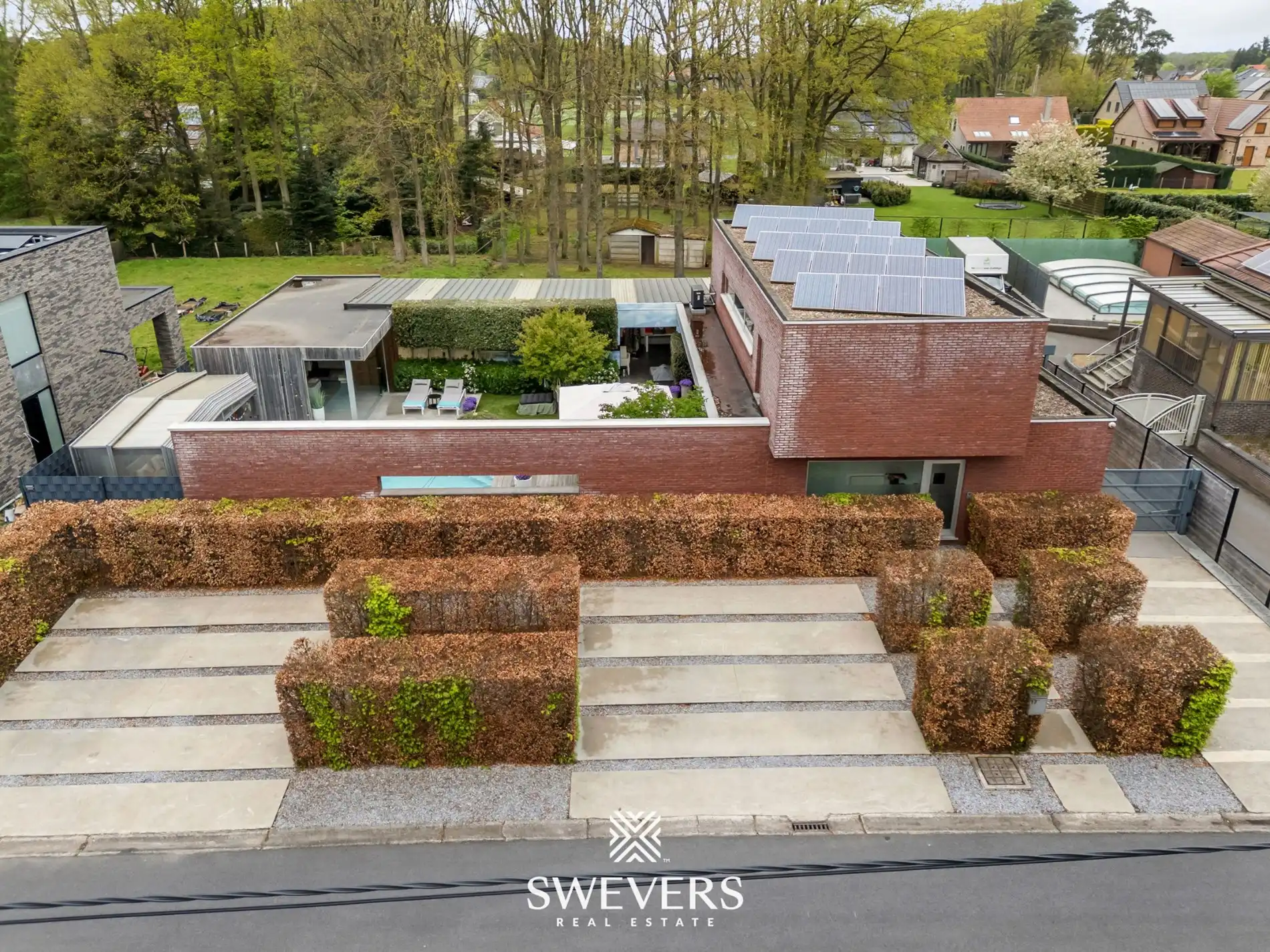 Werken, wonen en genieten in luxevilla met zwembad, poolhouse en magazijn in Koersel foto 43