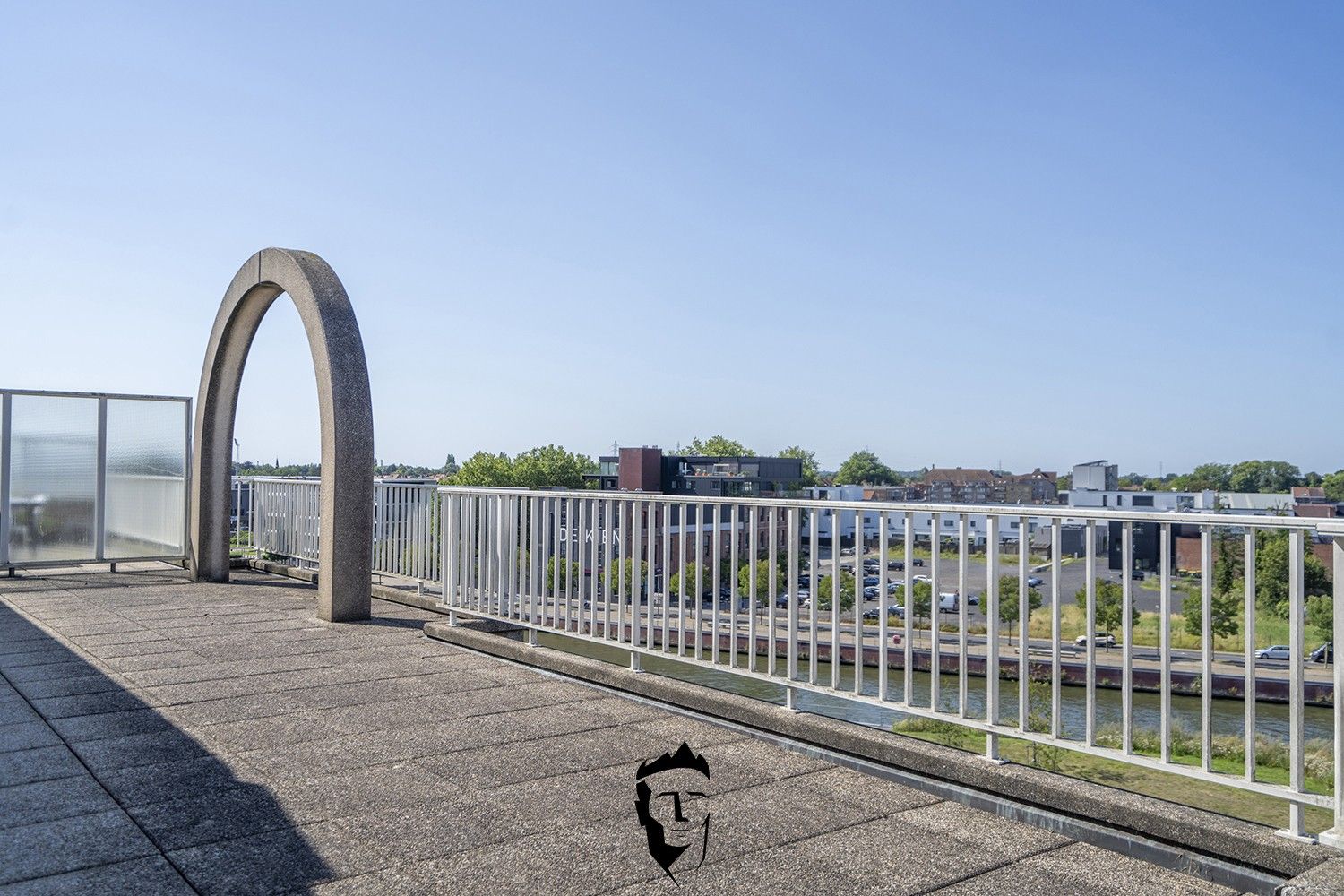 APPARTEMENT MET 180° VERGEZICHT foto 12