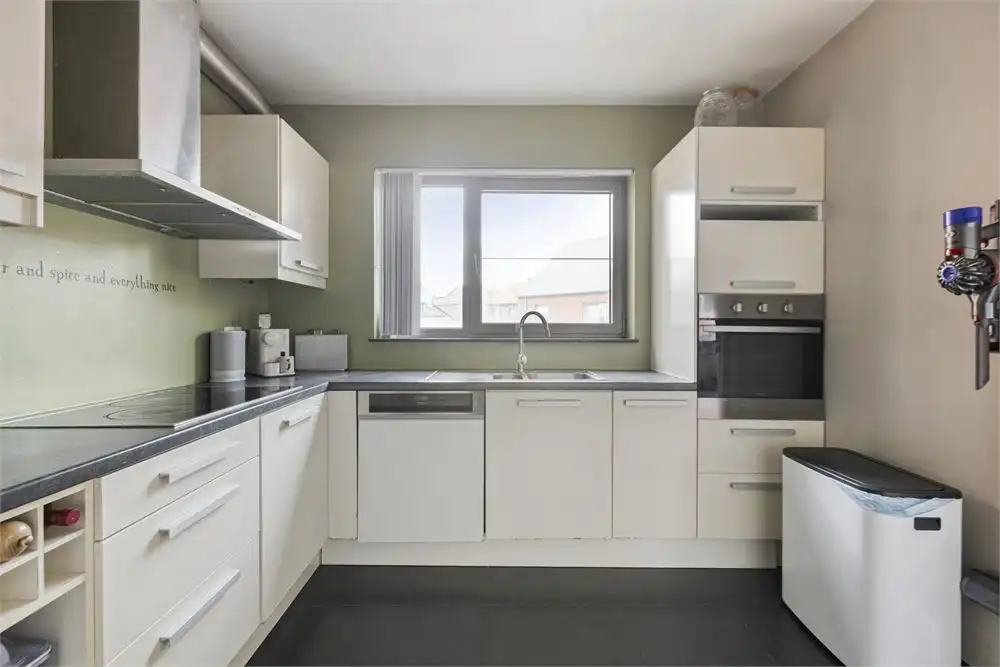 Bel-étage woning met 3 slaapkamers foto 8