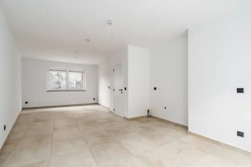 Nieuwbouw APP 1e verdiep  - 2 slpkmrs + bureel/handelsruimte gelijkvloers! foto 15