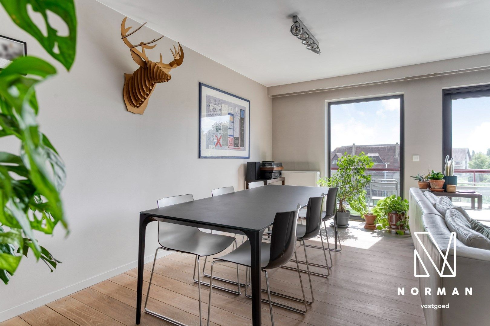 Modern duplex appartement op toplocatie in Waregem! foto 5