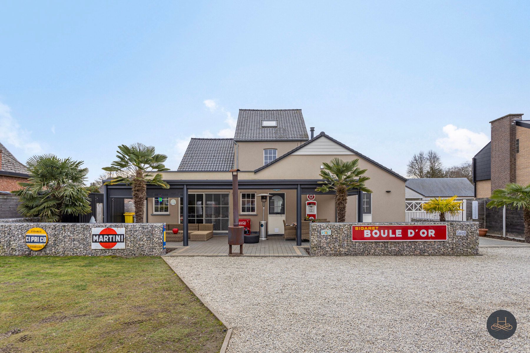Gerenoveerde woning met grote garage/opslagplaats van +- 90 m2 foto 46