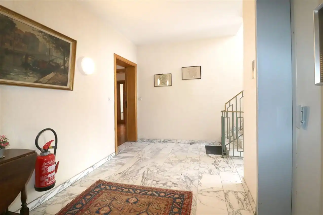 Karaktervol app. met 2 slpks en garage in hartje centrum foto 35