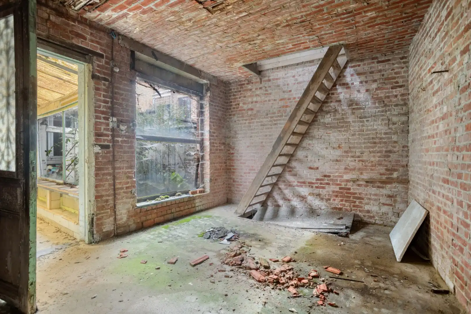 Ruime woning met 6 slaapkamers, tuin en bijgebouw in Kessel-Lo! – bewoonbare opp. 242 m² foto 11