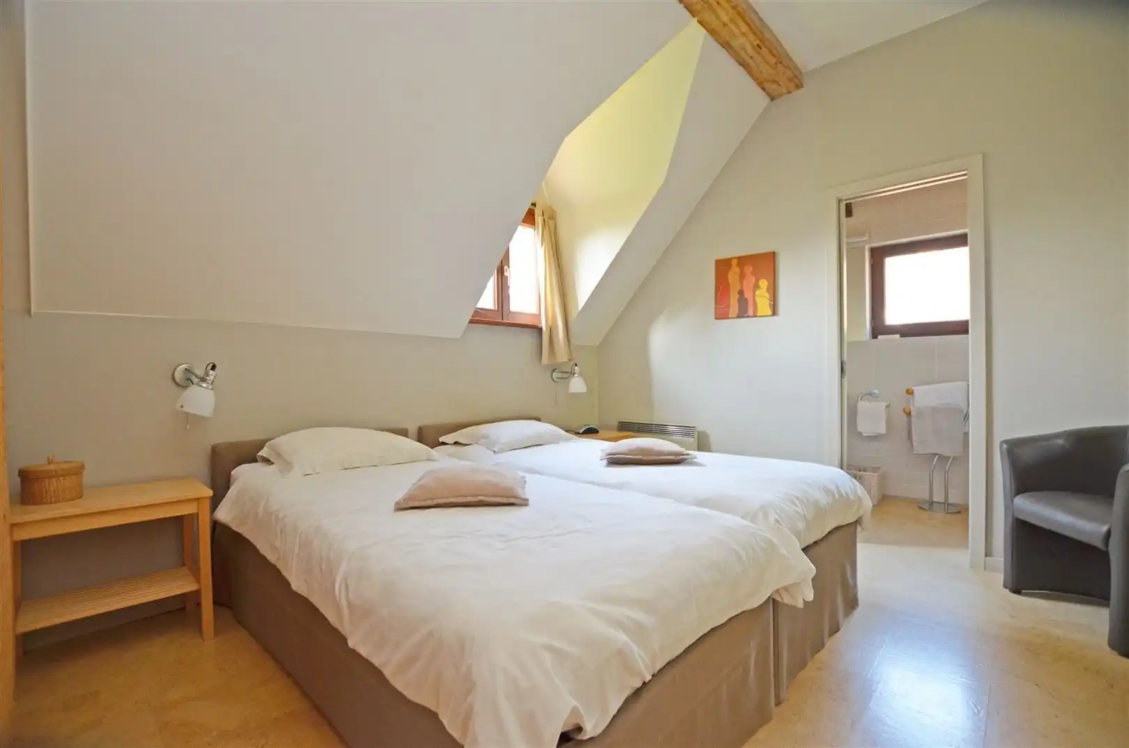 Prachtige te renoveren villa centrum Stevoort foto 31