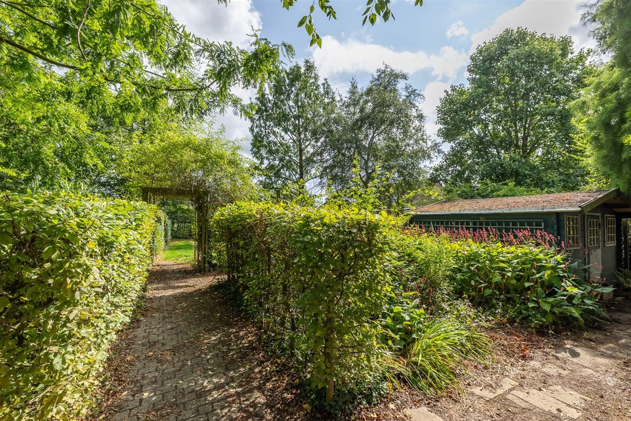 gerenoveerd, 4 slkp, label B, topligging foto 37