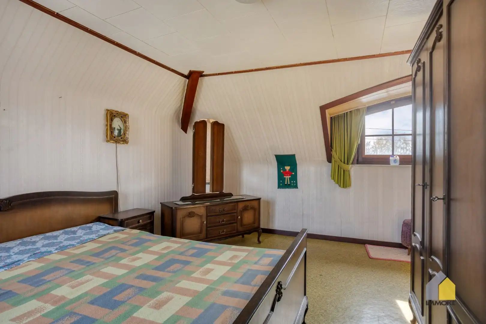 Te renoveren, statige woning op mooi perceel van 23 a 90 ca. foto 20