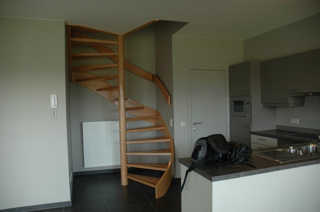 Duplex appartement 1ste verdieping voorkant gebouw foto 4