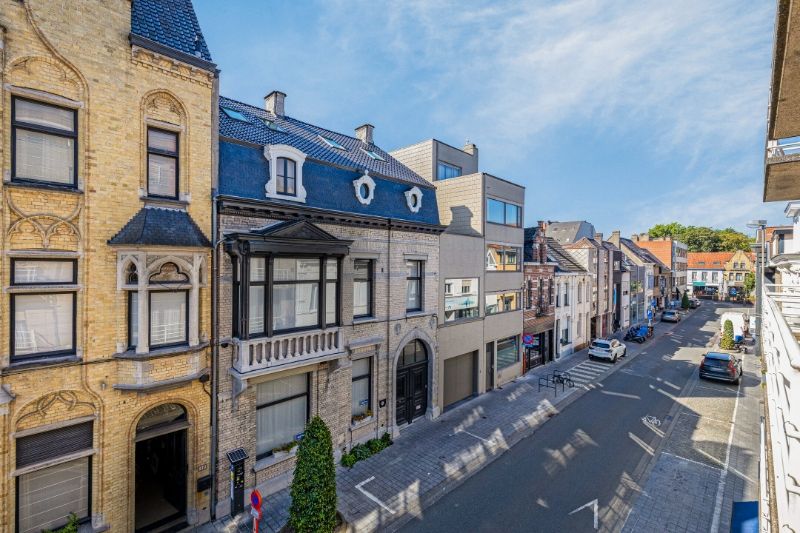 Roeselare centrum : ontdek dit prachtig appartement van 125 m² in het bruisende centrum. Ideaal voor wie houdt van een ruim, licht en comfortabel wooncomfort. foto 15