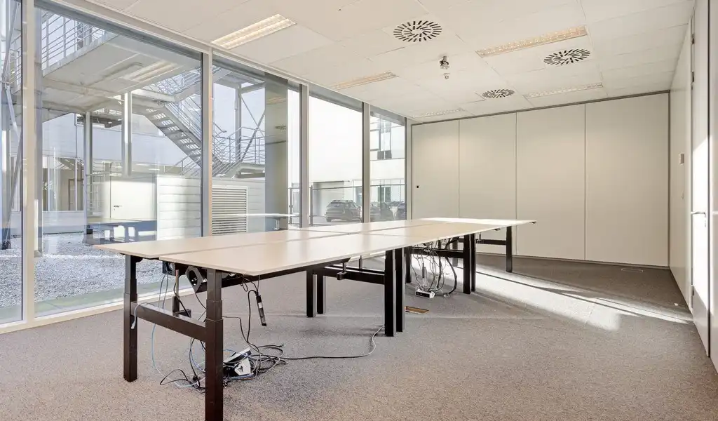 Instapklare kantoren te huur in Antwerp Ring Center foto 7