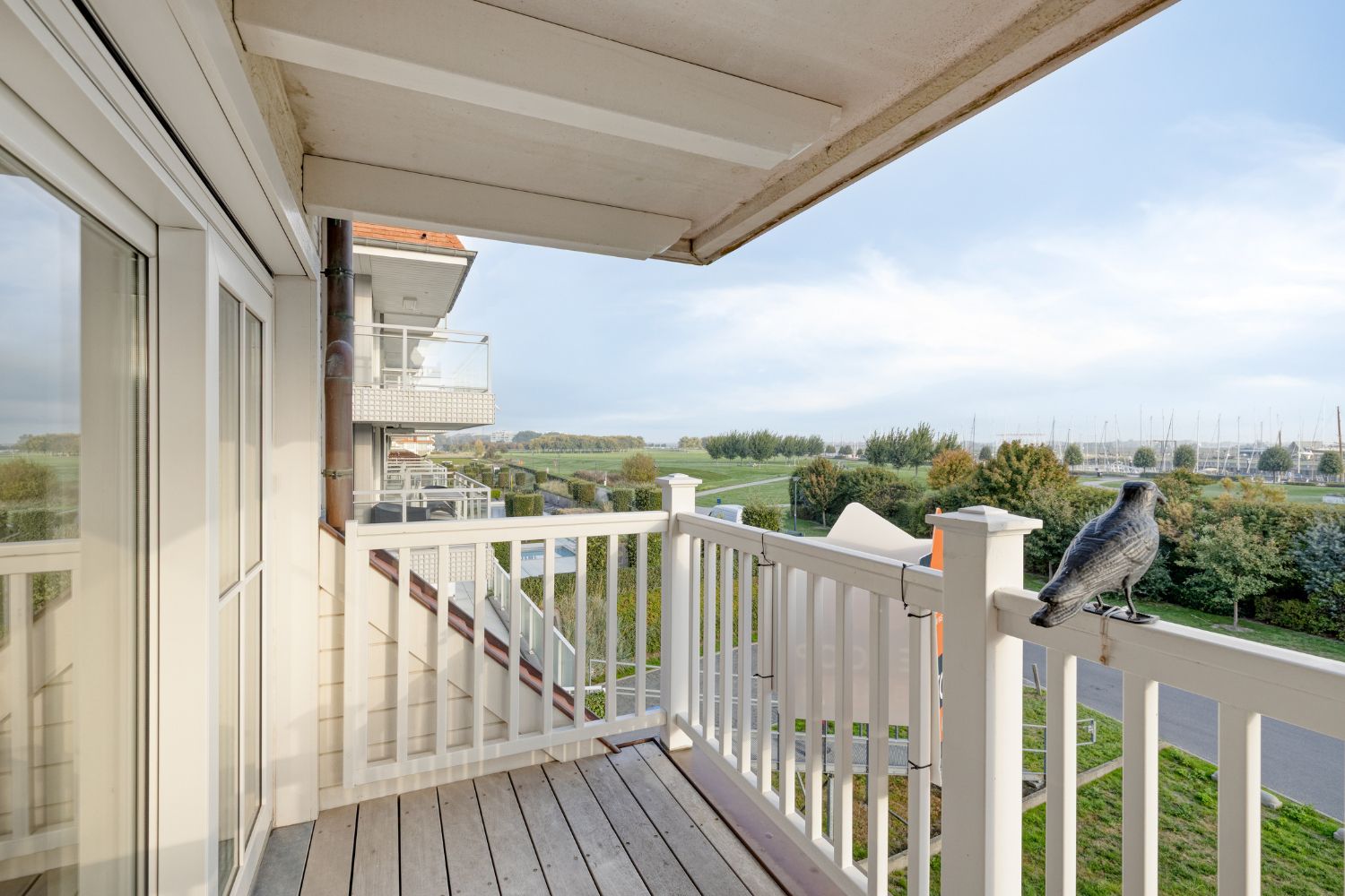 Subliem appartement op een prachtige ligging met open zicht op de Havengeul foto 14