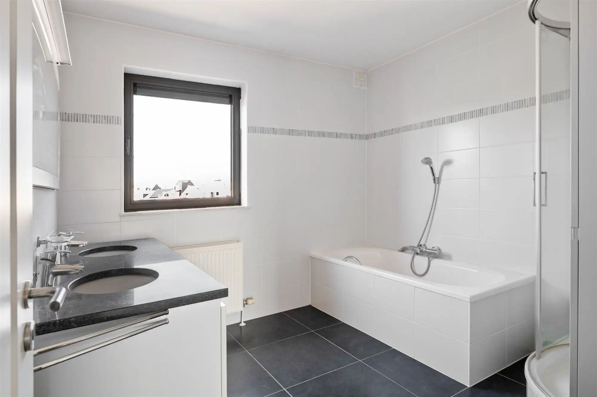 Knap appartement met 2 slpks en dressing te Putte foto 10