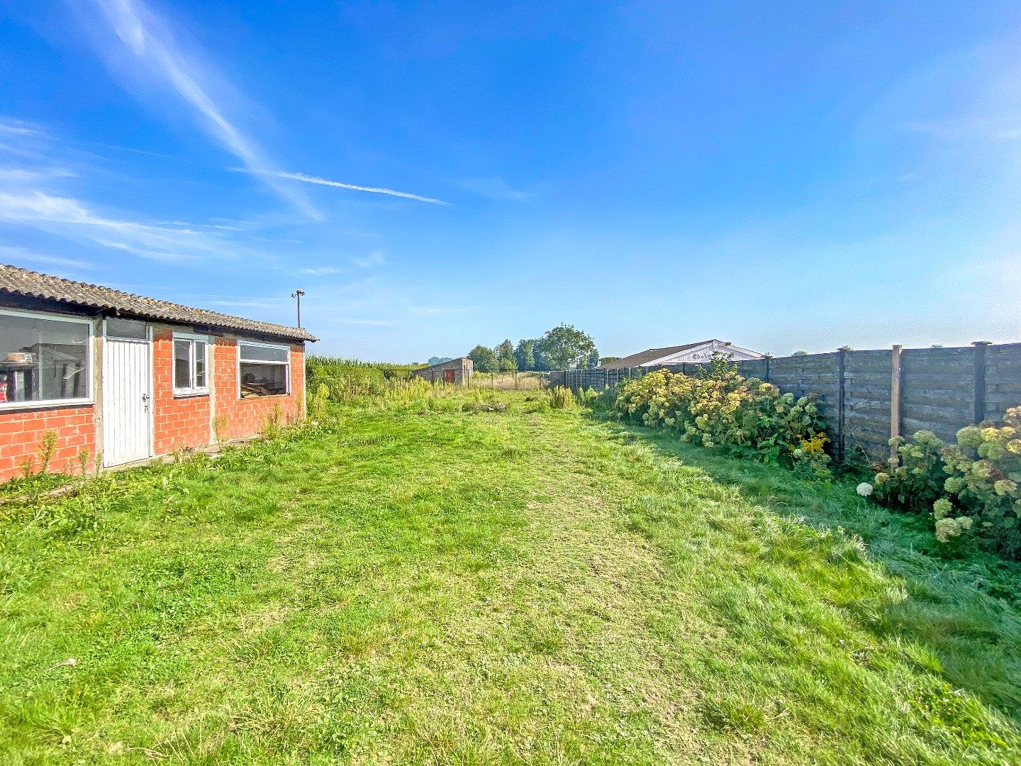 Vleteren, ruim perceel bouwgrond. Opp: 3247m². foto 4