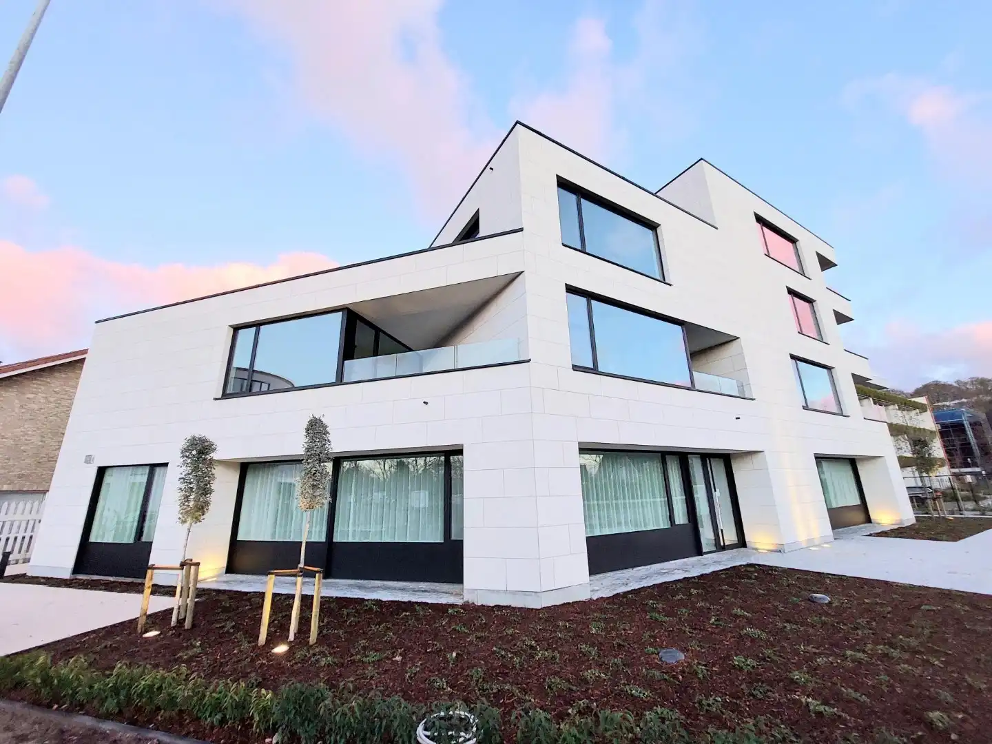 Nieuwbouwappartement met hoogstaande afwerking foto 16