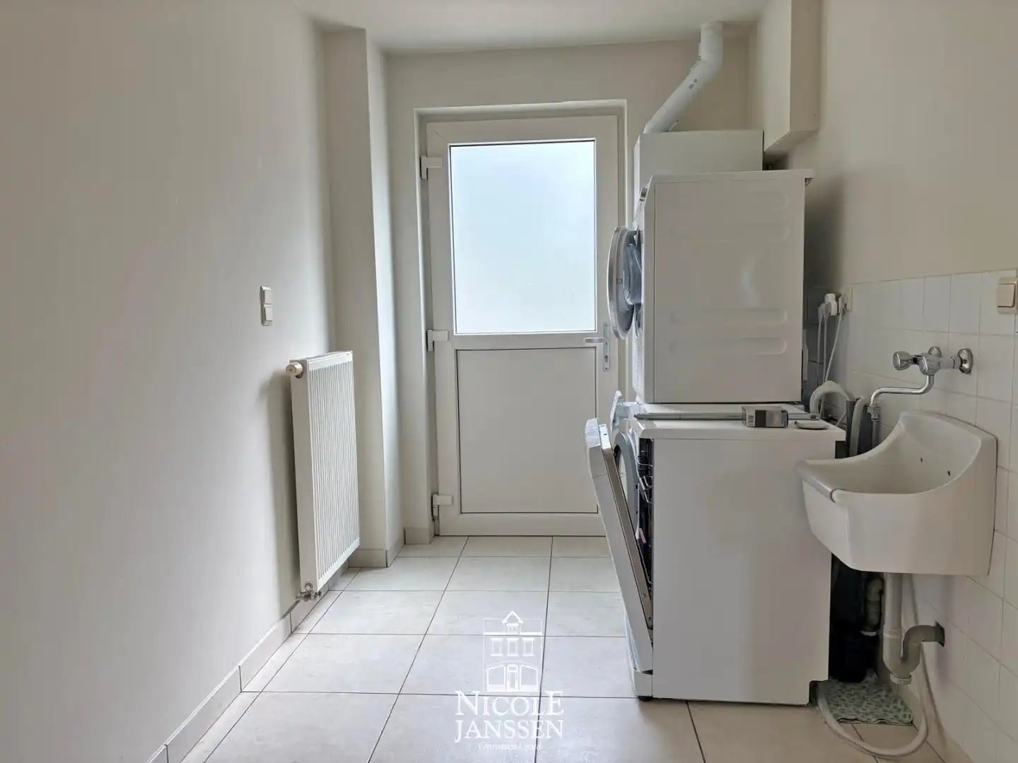 Halfvrijstaande woning  foto 8