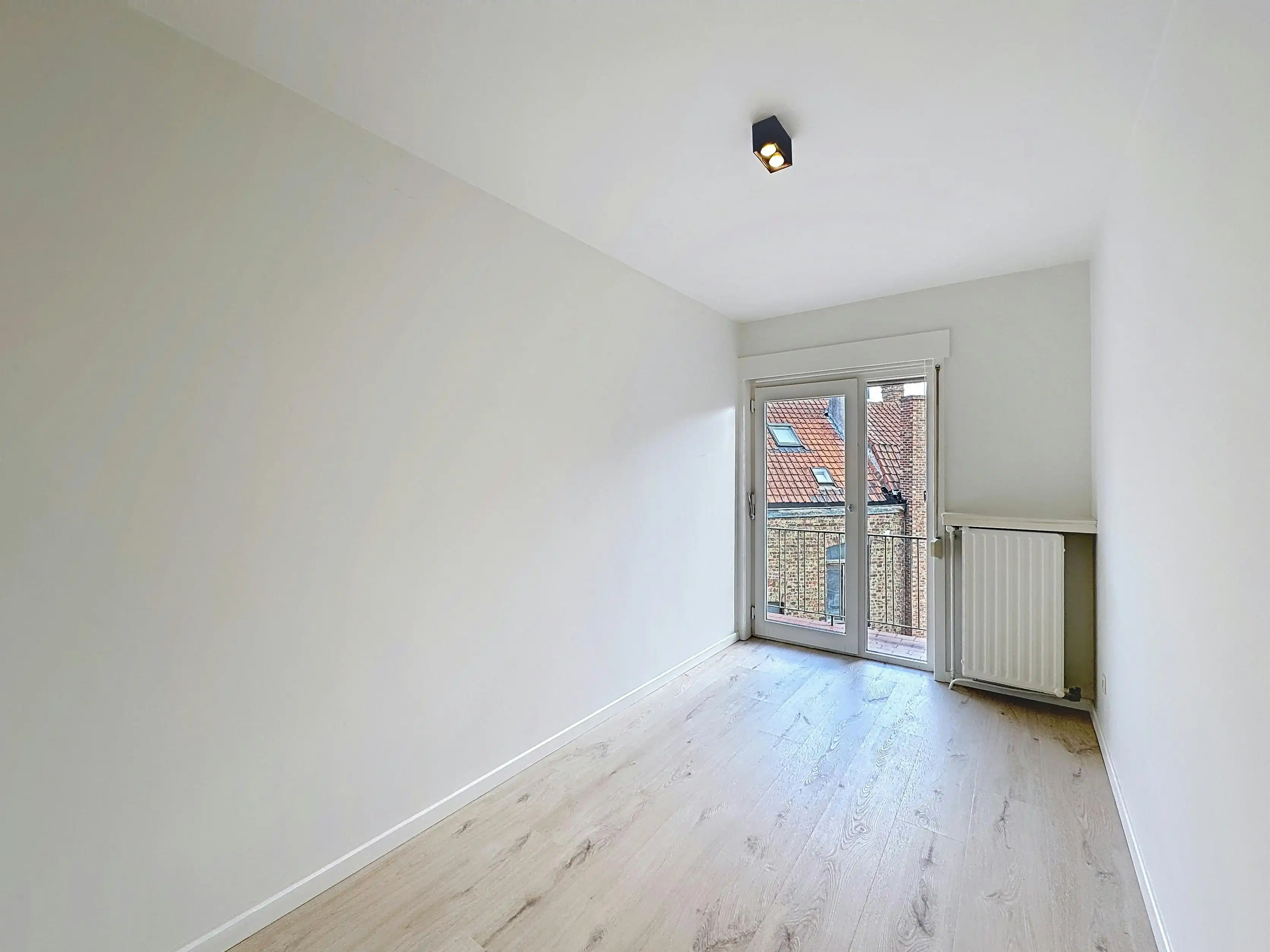 Gerenoveerd Appartement te koop in Brugge met 2 slaapkamers foto 8