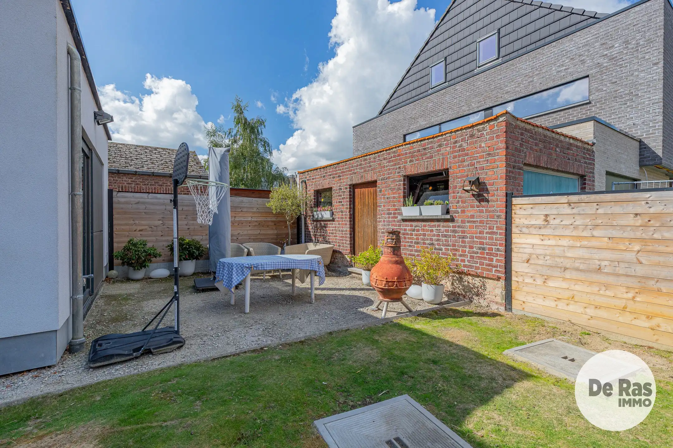 AALST - TOTAAL GERENOVEERDE HOB MET TUIN EN GARAGE foto 25