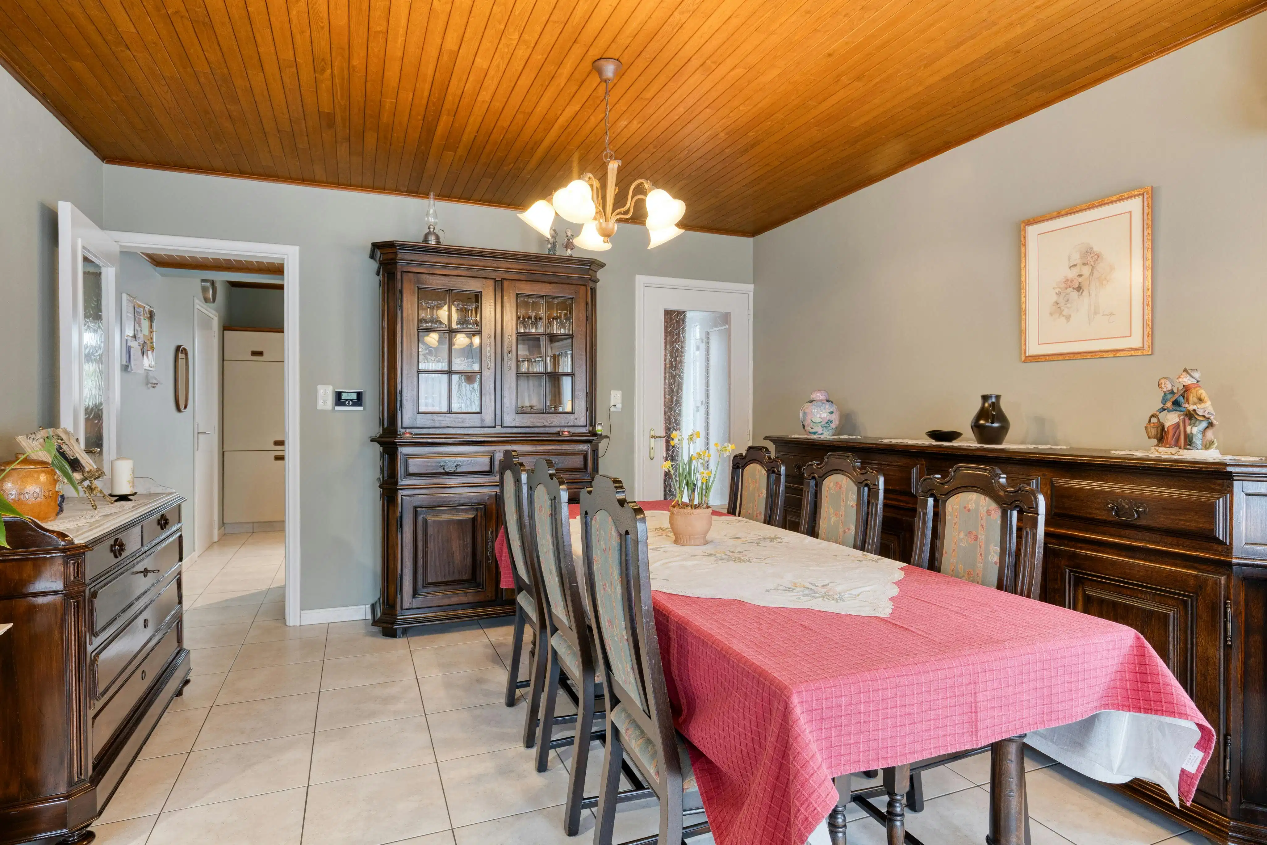 Gezinswoning met 5 slpks, gelegen te Kalmthout-Nieuwmoer! foto 10