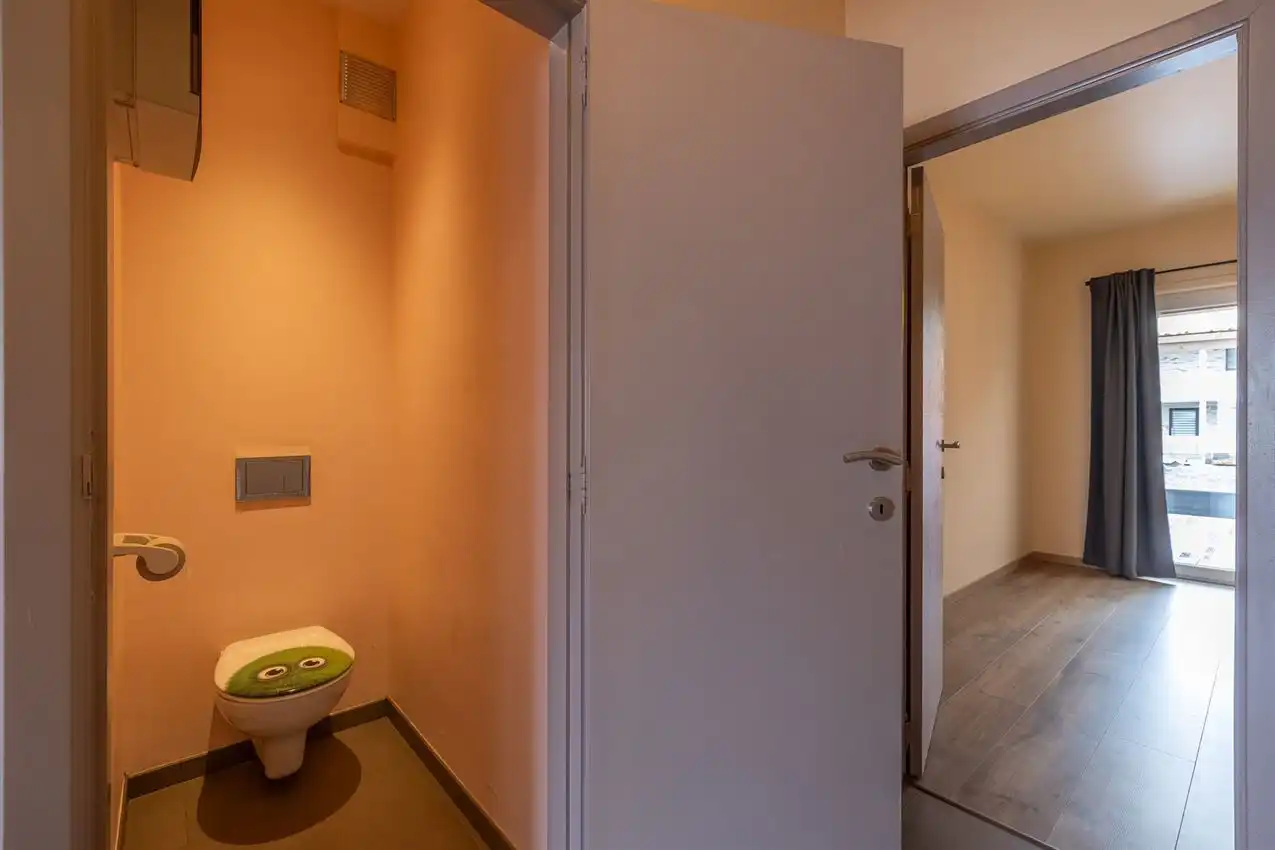 Centraal gelegen, hedendaags, 1 slpk, terras foto 6