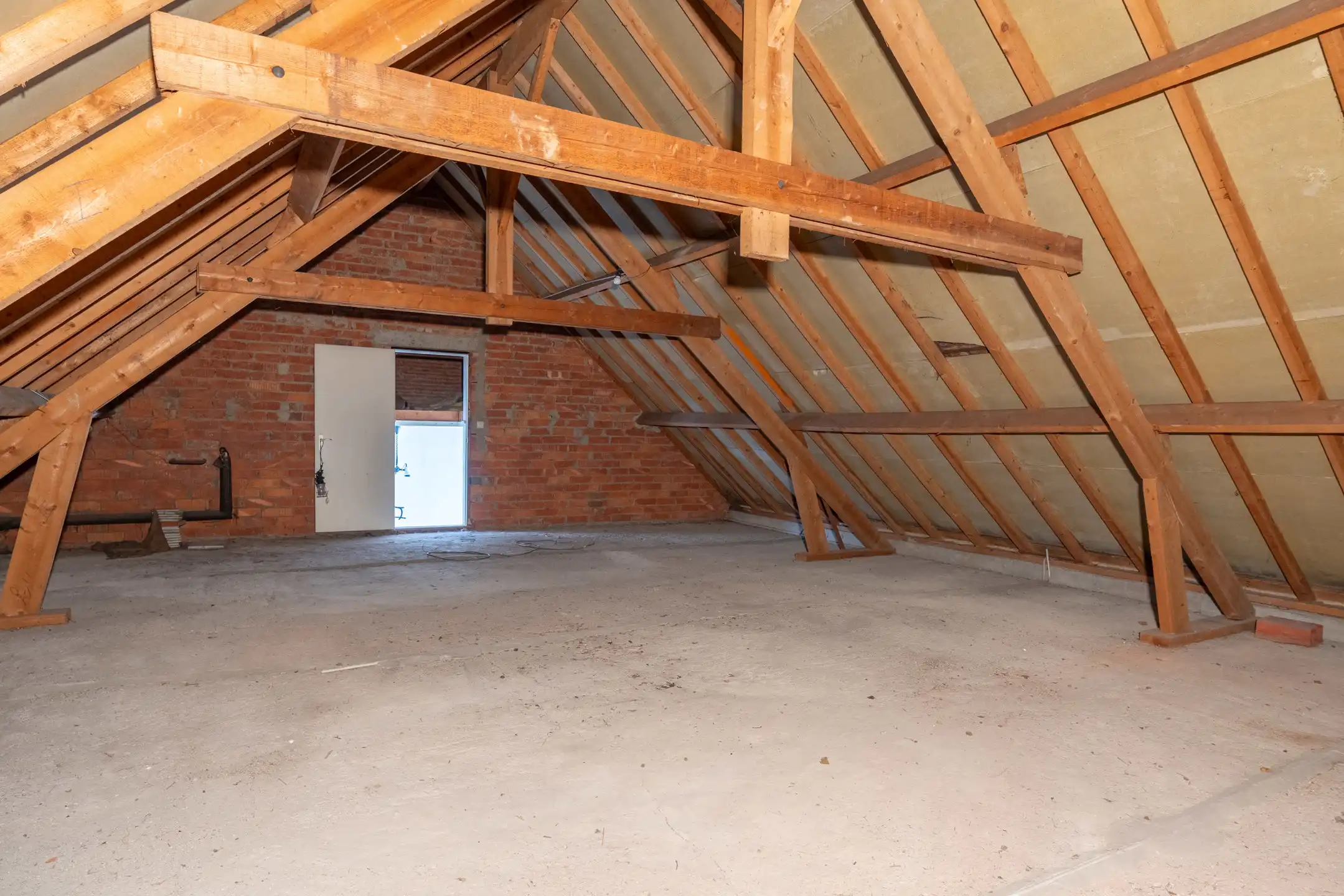 Ontwikkelingsmogelijkheid! Renovatieproject voor 5 appartementen. foto 13