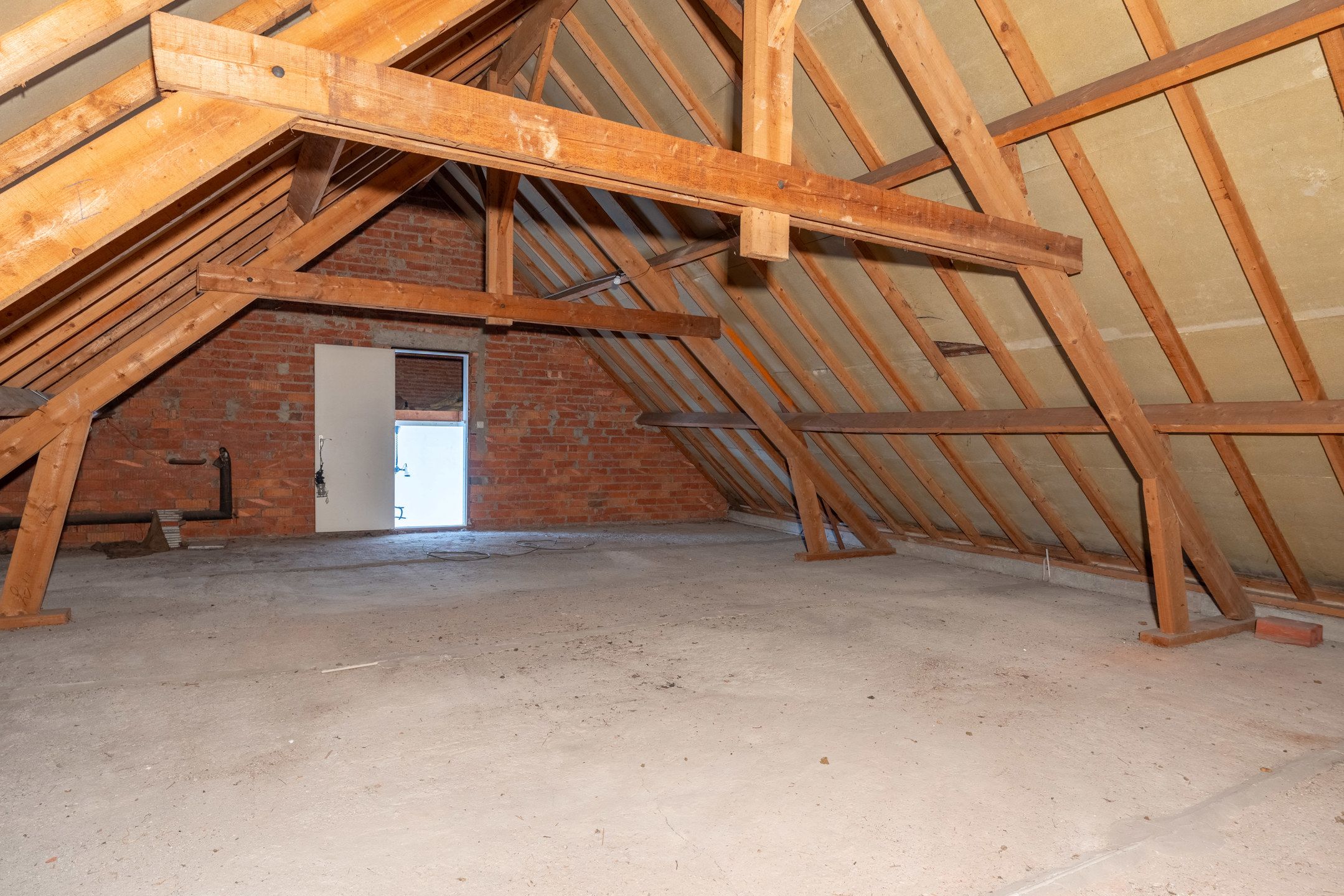 Ontwikkelingsmogelijkheid! Renovatieproject voor 5 appartementen. foto 13