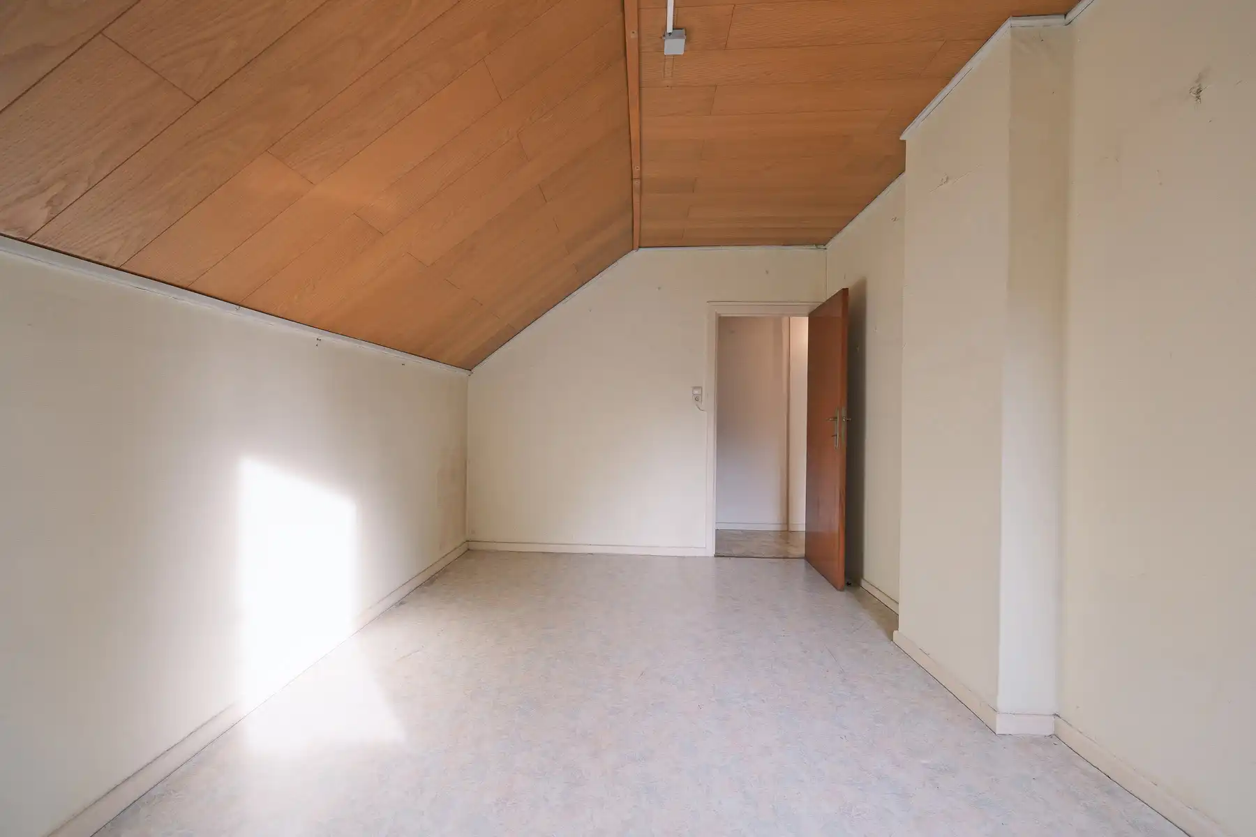 Huis te koop foto 16