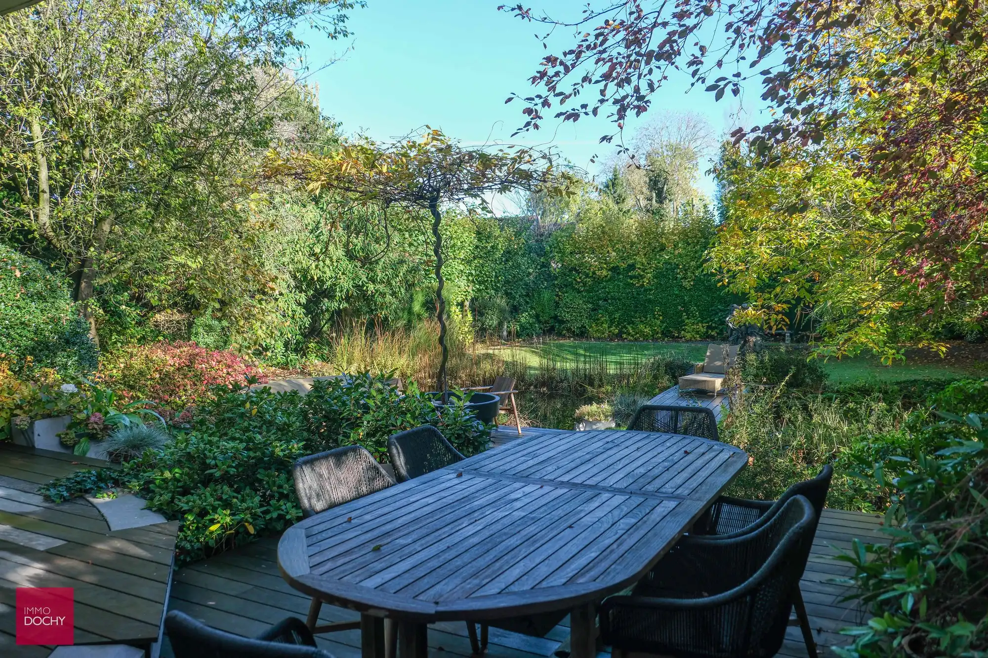 Prachtige loft met tuin en waterpartij centrum Kortrijk foto 15