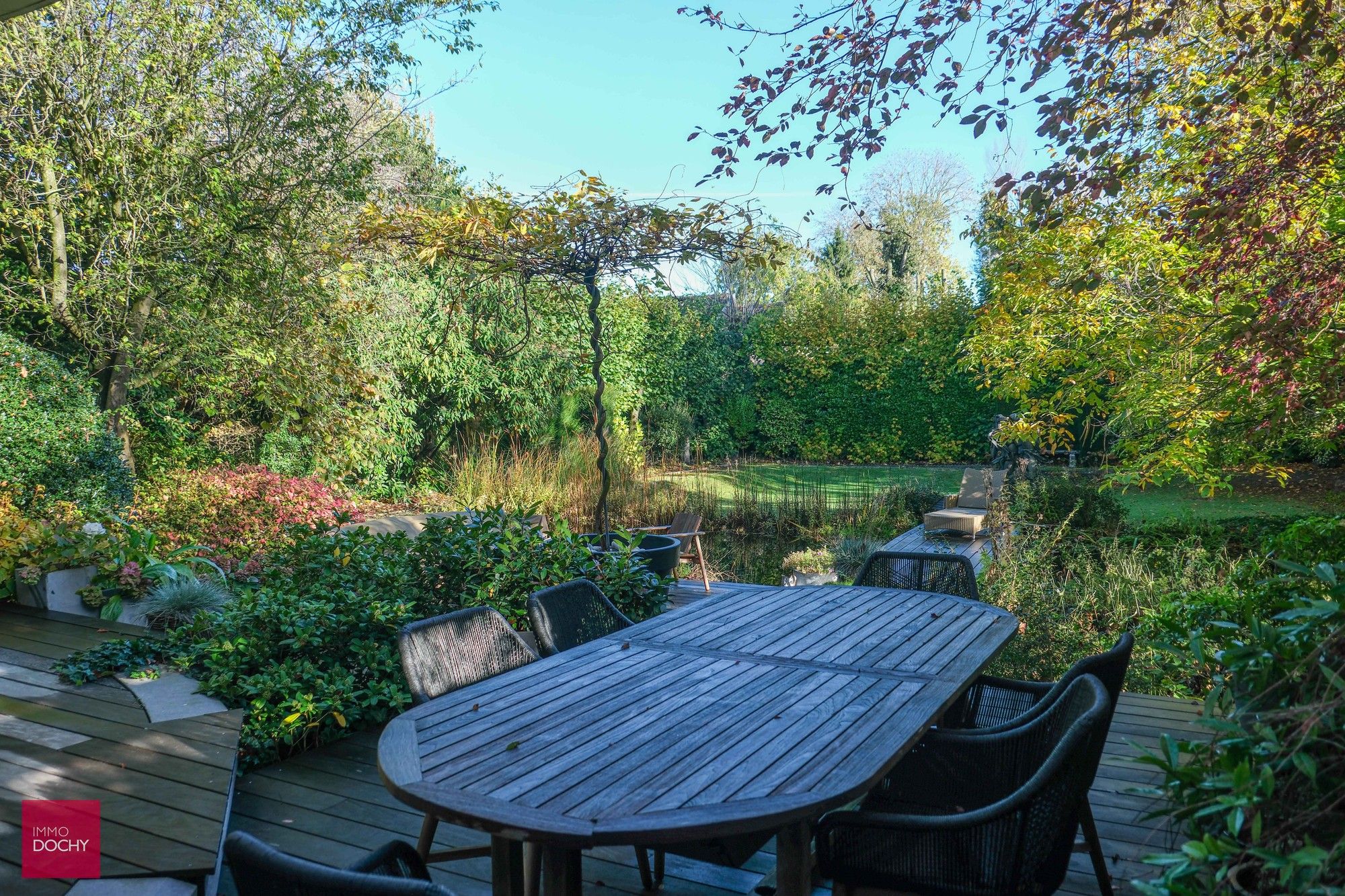 Prachtige loft met tuin en waterpartij centrum Kortrijk foto 15