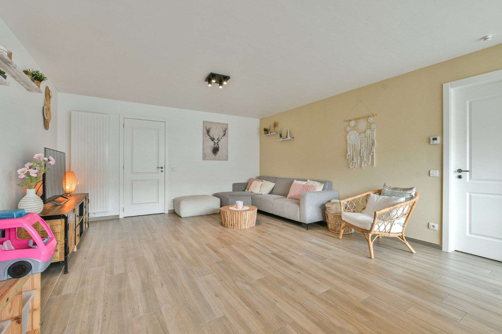 Recente gezinswoning met 4 slaapkamers op toplocatie in De Haan! foto 4