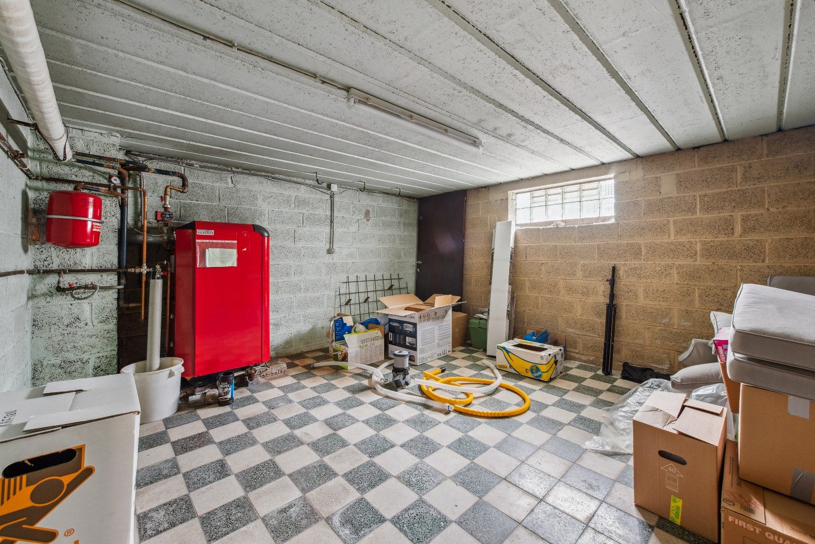 Bungalow met 3 slaapkamers, tuin en garage voor 2 wagens foto 14